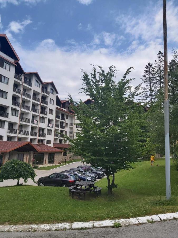 Premium Apartment In Borovets Gardens Complex Luaran gambar